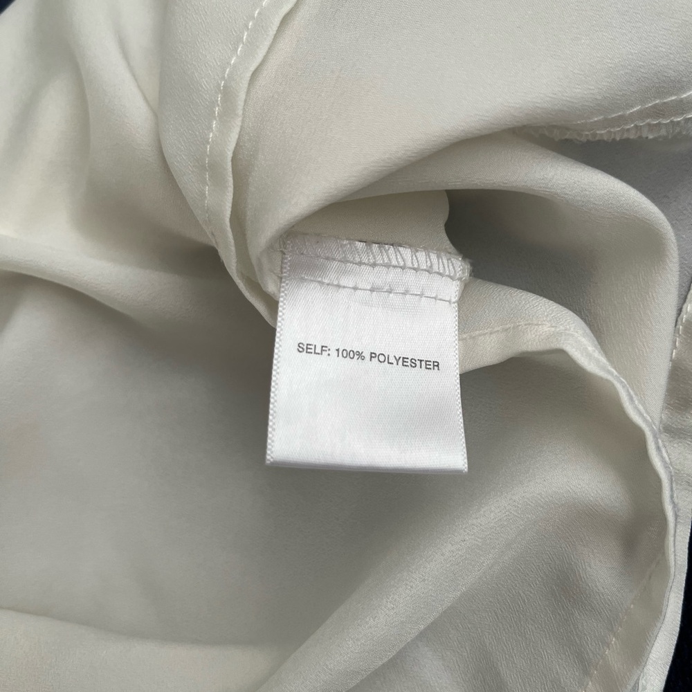 90# Rose & Olive Cream Sleeveless Blouse with Ruffle Details - Picture 7 of 8